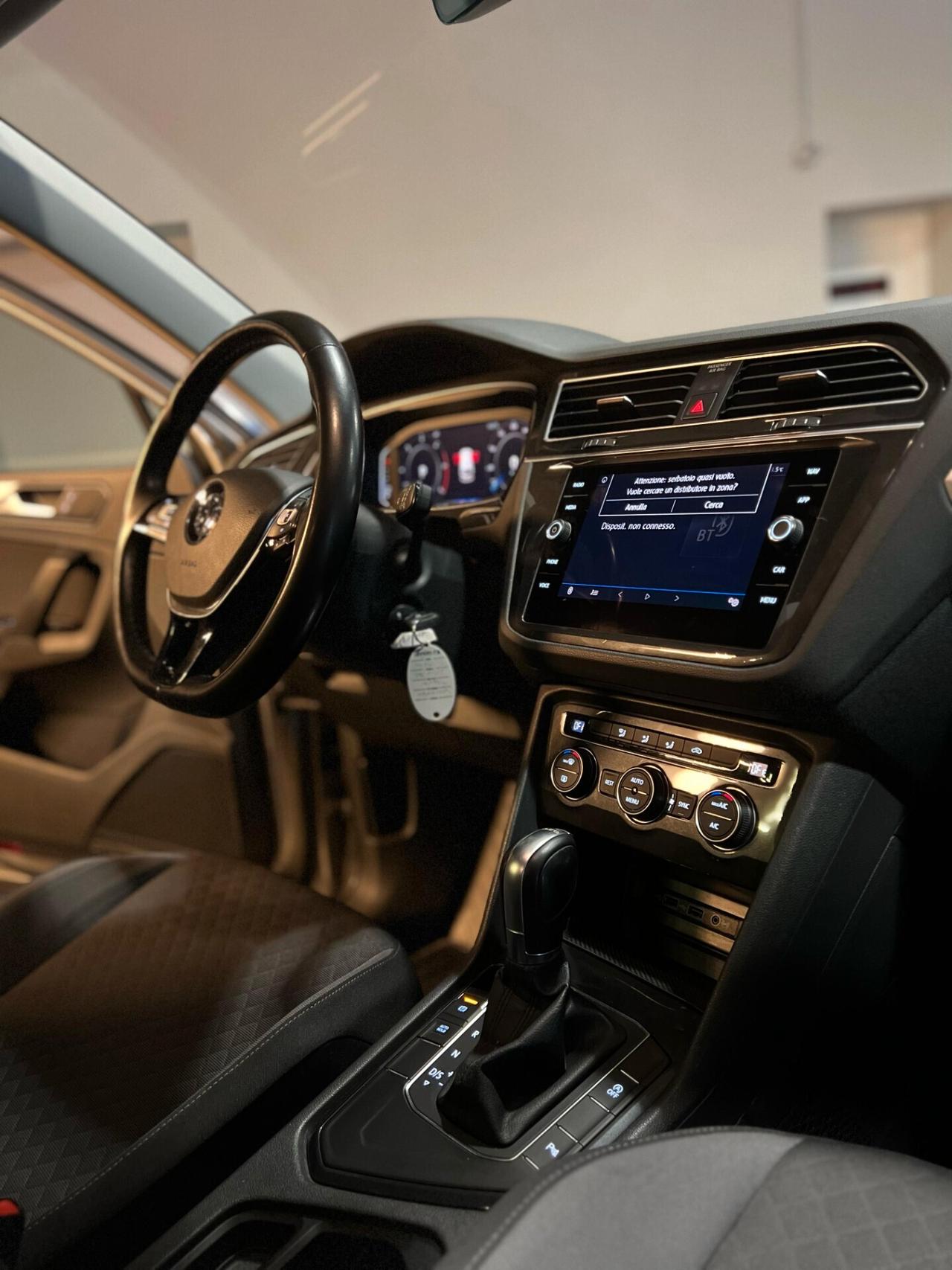 Volkswagen Tiguan 2.0 TDI SCR Style BlueMotion Technology !