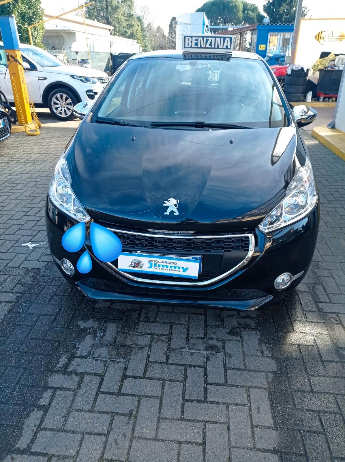 Peugeot 208 1.2 VTi 82 CV 5 porte Access