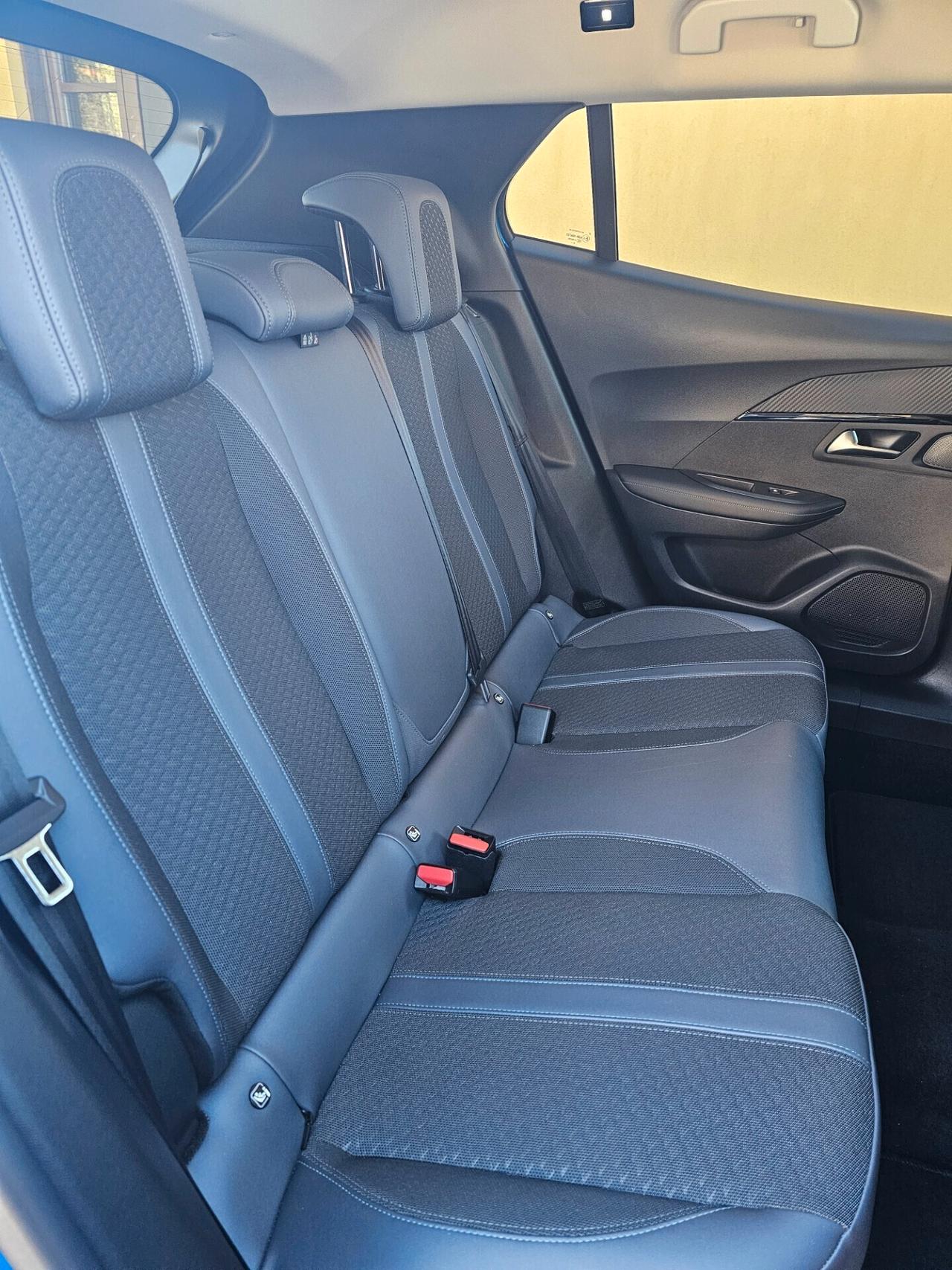 Peugeot 2008 PureTech 100 S&S Allure