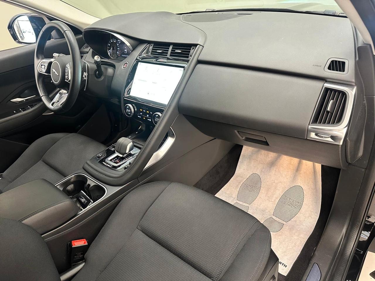 JAGUAR E-PACE 2021 1.5 i3 mhev SE fwd 160cv auto SOLI 42.000 KM