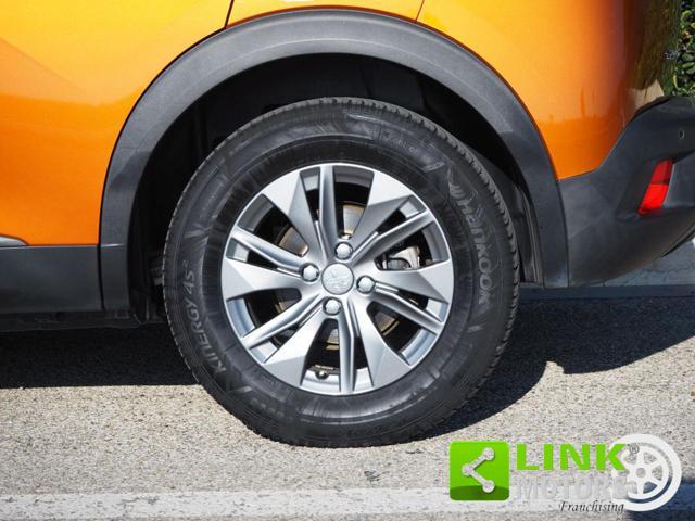 PEUGEOT 2008 motore elettrico 136 CV Active