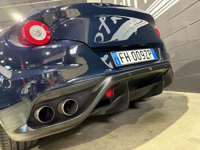 FERRARI FF FF V12