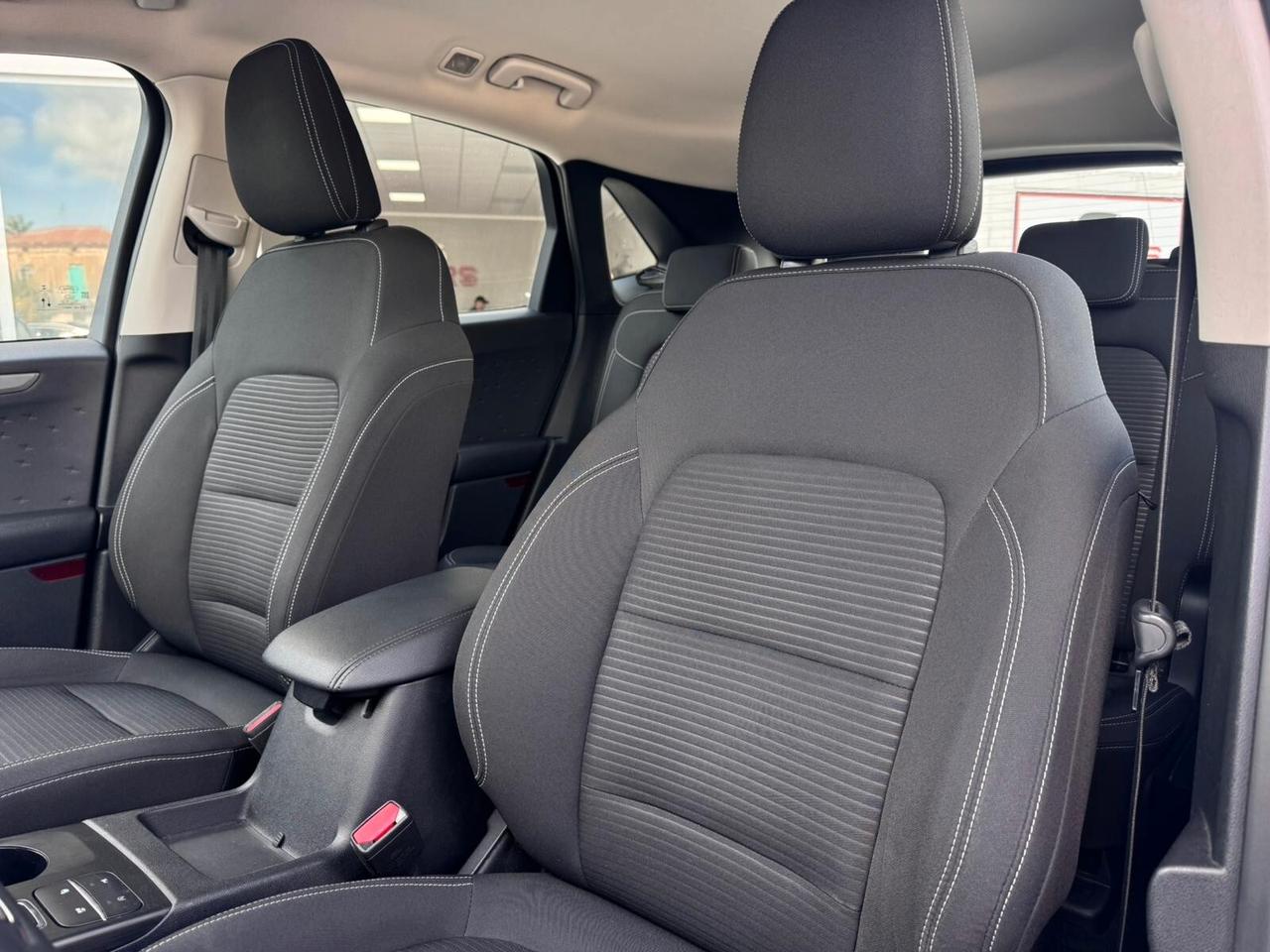 Ford Kuga 1.5 EcoBlue 120 CV aut. 2WD Titanium Business