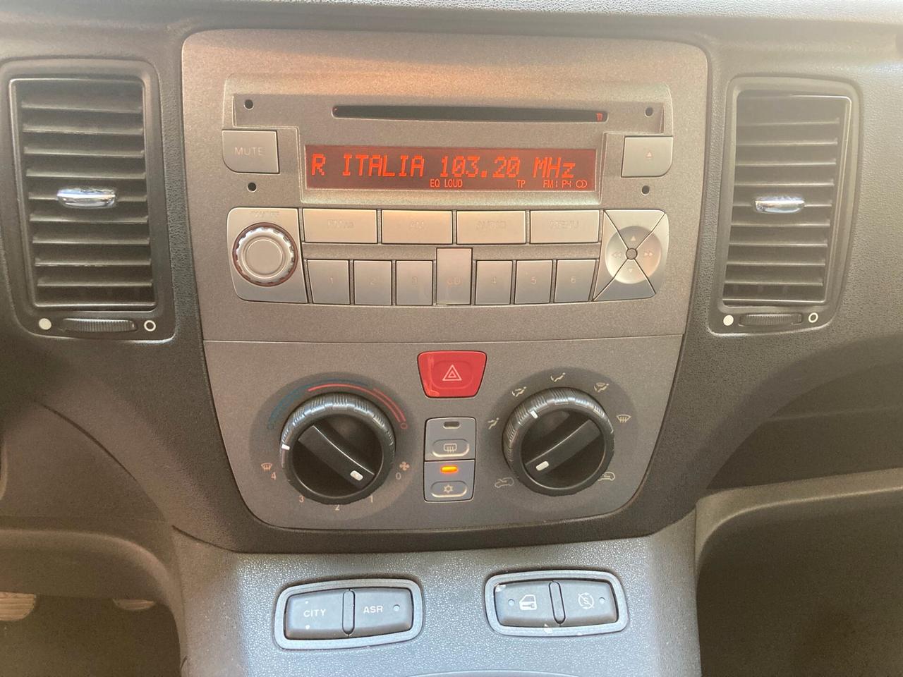 Lancia MUSA 1.3 Mjt - IDEALE X NEOPATENTATI - 2011