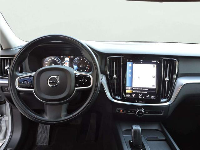VOLVO V60 B4 (d) Geartronic Momentum Business Pro