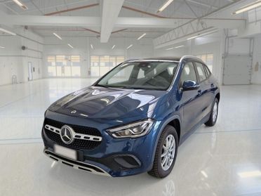 MERCEDES-BENZ GLA 200 d Automatic Business Extra