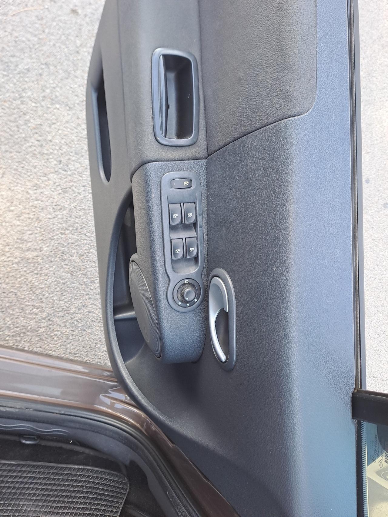 Renault Modus Grand 1.2 16V TCE Live