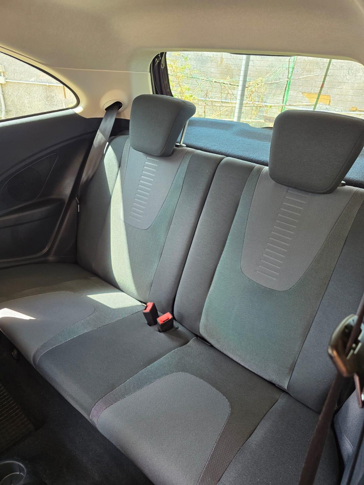 Ford Ka Ka+ 1.2 8V 69CV Titanium