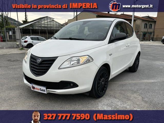 LANCIA Ypsilon 1.2 69 CV 5 porte NEOPATENTATI