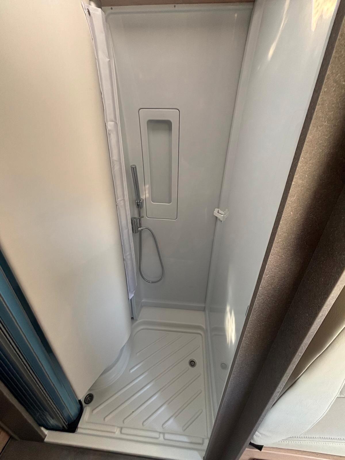 Dethleffs Globetrail Active Plus 600 camper