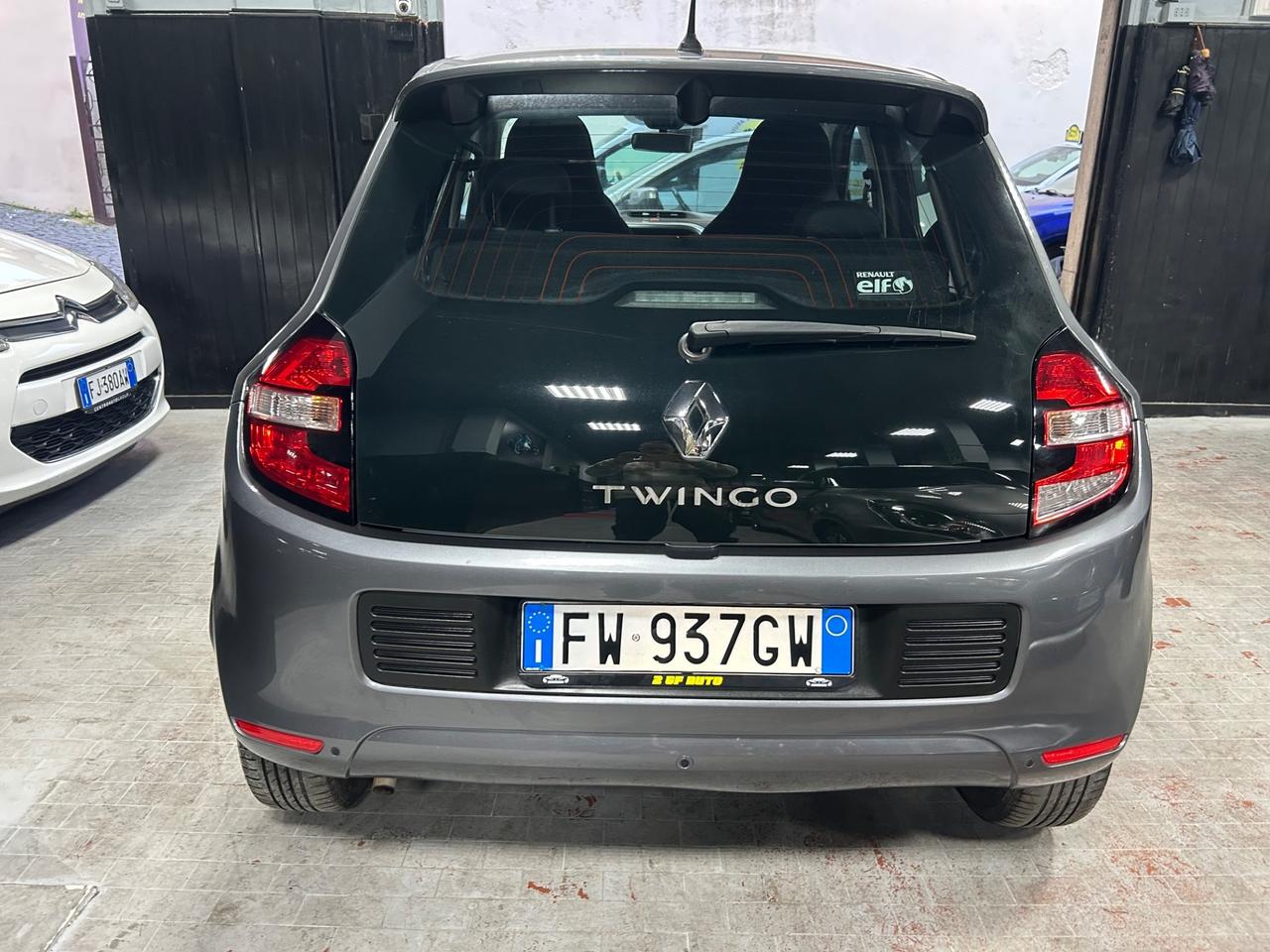 Renault Twingo SCe EDC La Parisienne