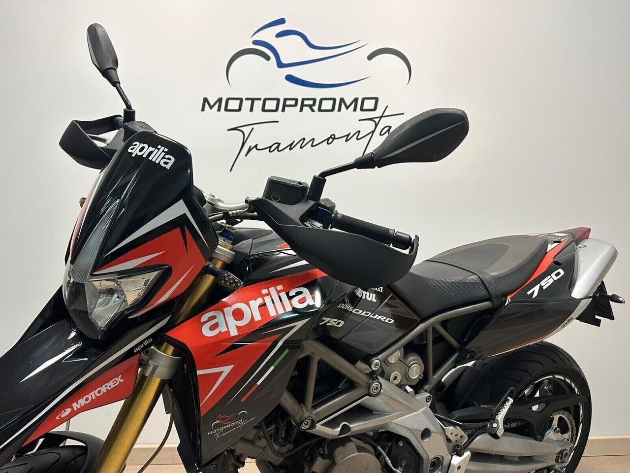 APRILIA DORSODURO 750 FACTORY 2011 DA 99€ AL MESE