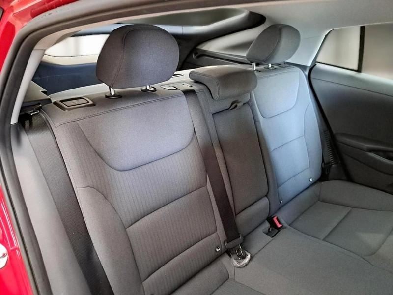 HYUNDAI IONIQ 1.6 PLUG-IN HYBRID 6DCT TECH 5 PORTE BERLINA