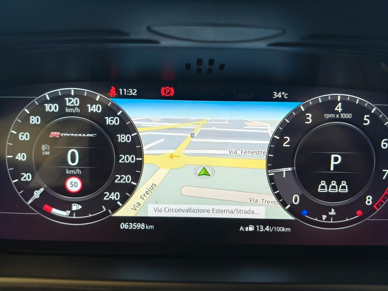 Range Rover Velar 2.0 Si4 300 CV R-Dynamic HSE