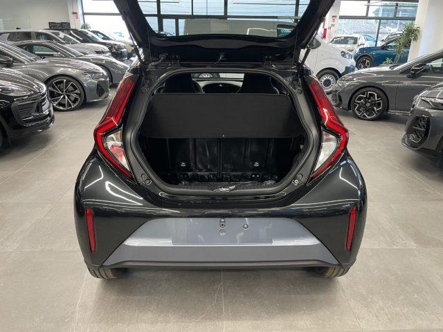 TOYOTA Aygo X 1.0 VVT-i 72 CV Teamplayer KM0 MY25