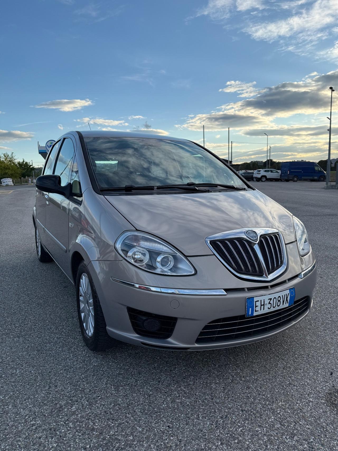 Lancia MUSA 1.4 8V Ecochic (GPL) 5th Avenue