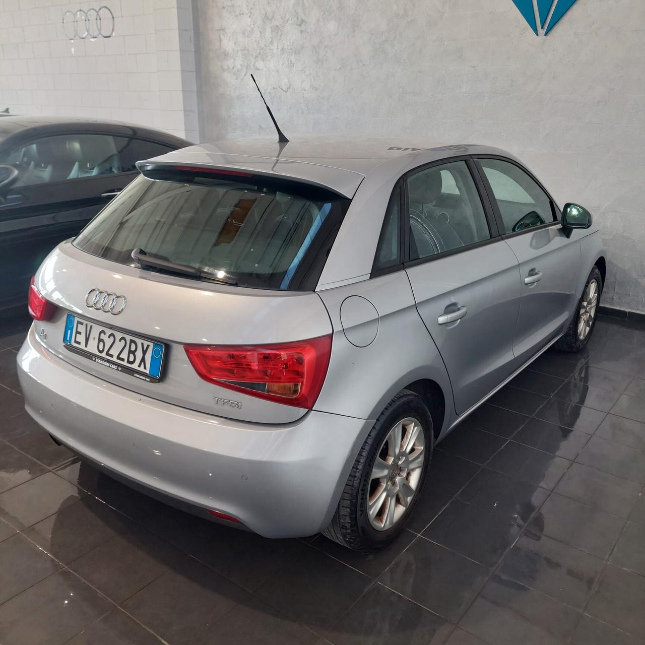 Audi A1 1.2 TFSI S line edition plus