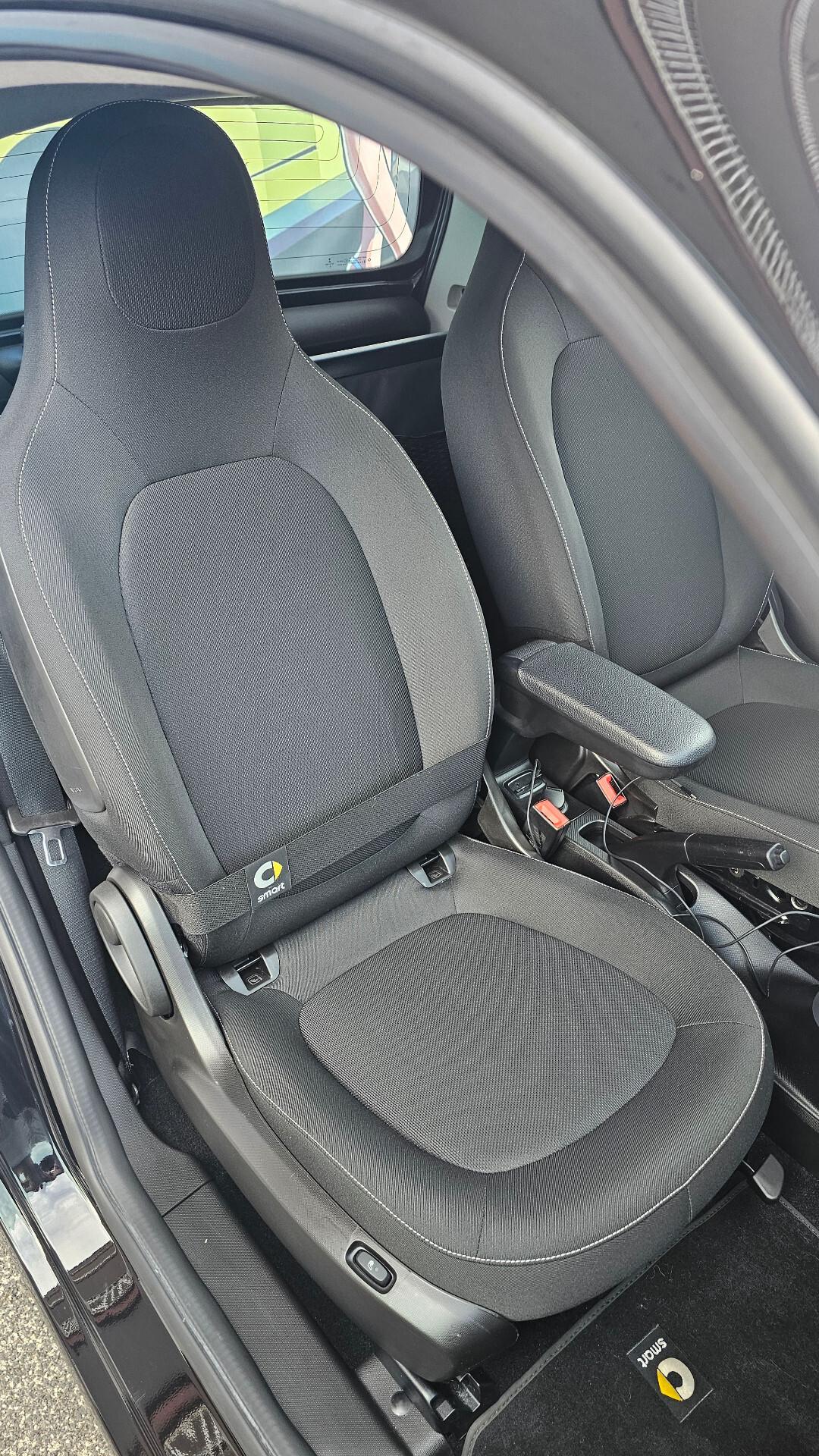 Smart ForTwo 70 1.0 twinamic Passion TAGL UFF NAV LED CERCHI 16'