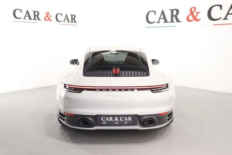 Porsche 911 992 Carrera