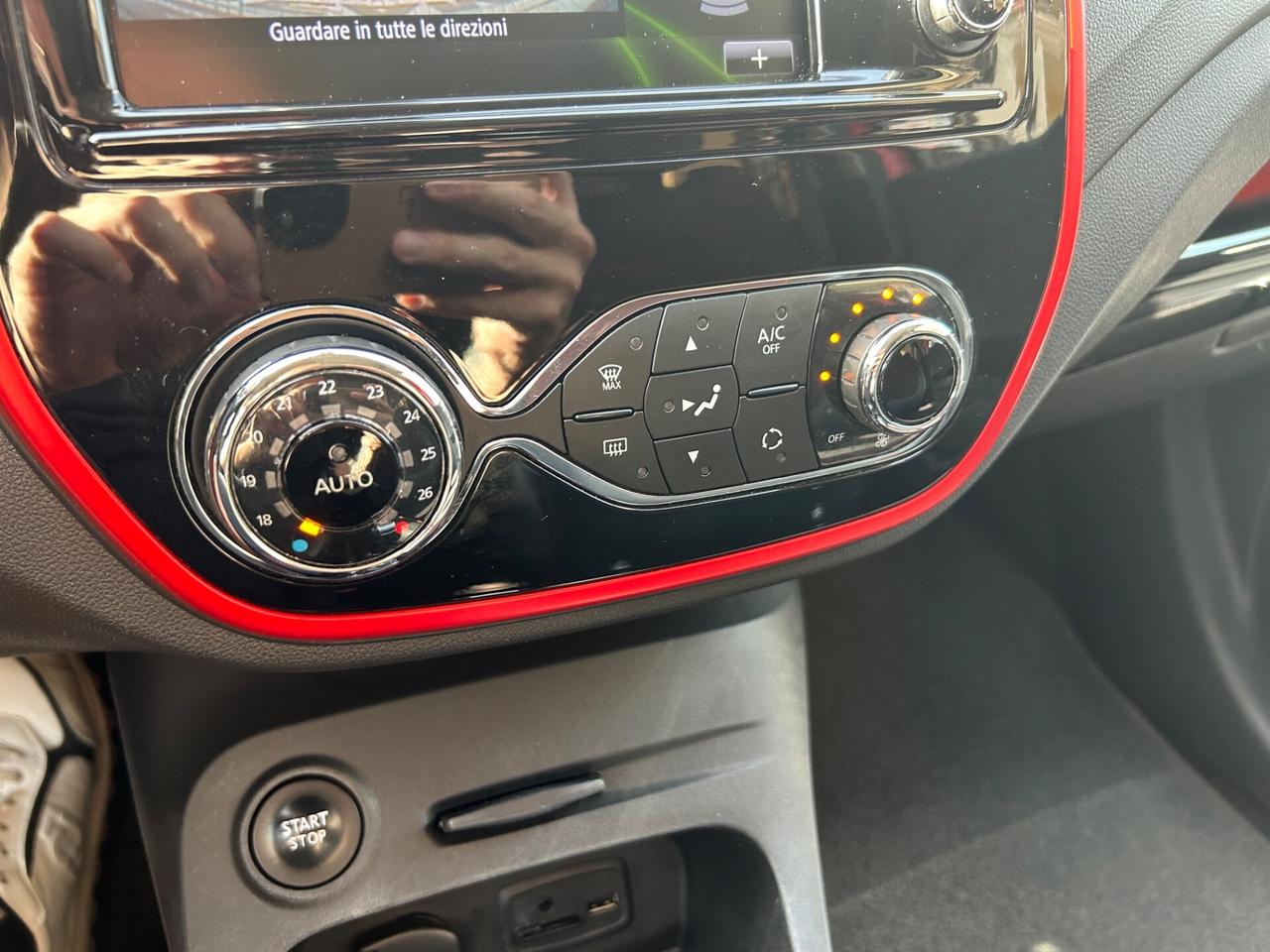 Renault Captur dCi 8V 90 CV EDC Start&Stop Energy Intens