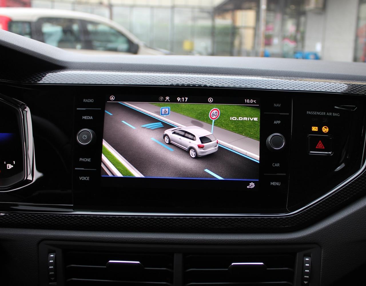 Volkswagen Polo Life 1.0 TSI DSG7 SOLO 4.600 KM!