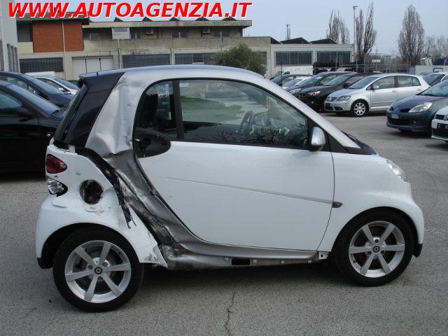 SMART ForTwo 1000 52 kW coupé limited two