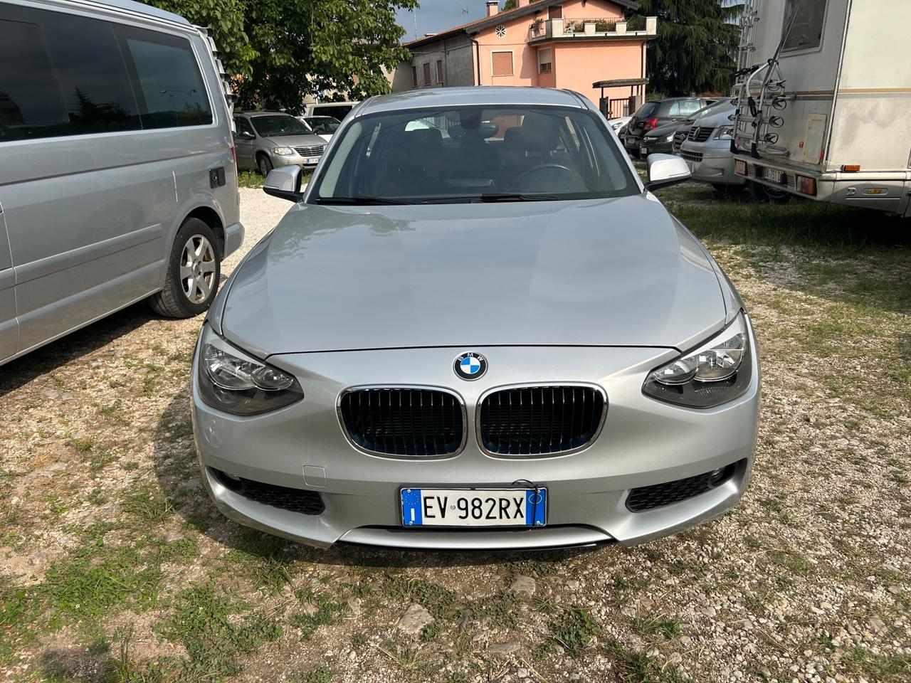 Bmw 114 114d 5p. Sport
