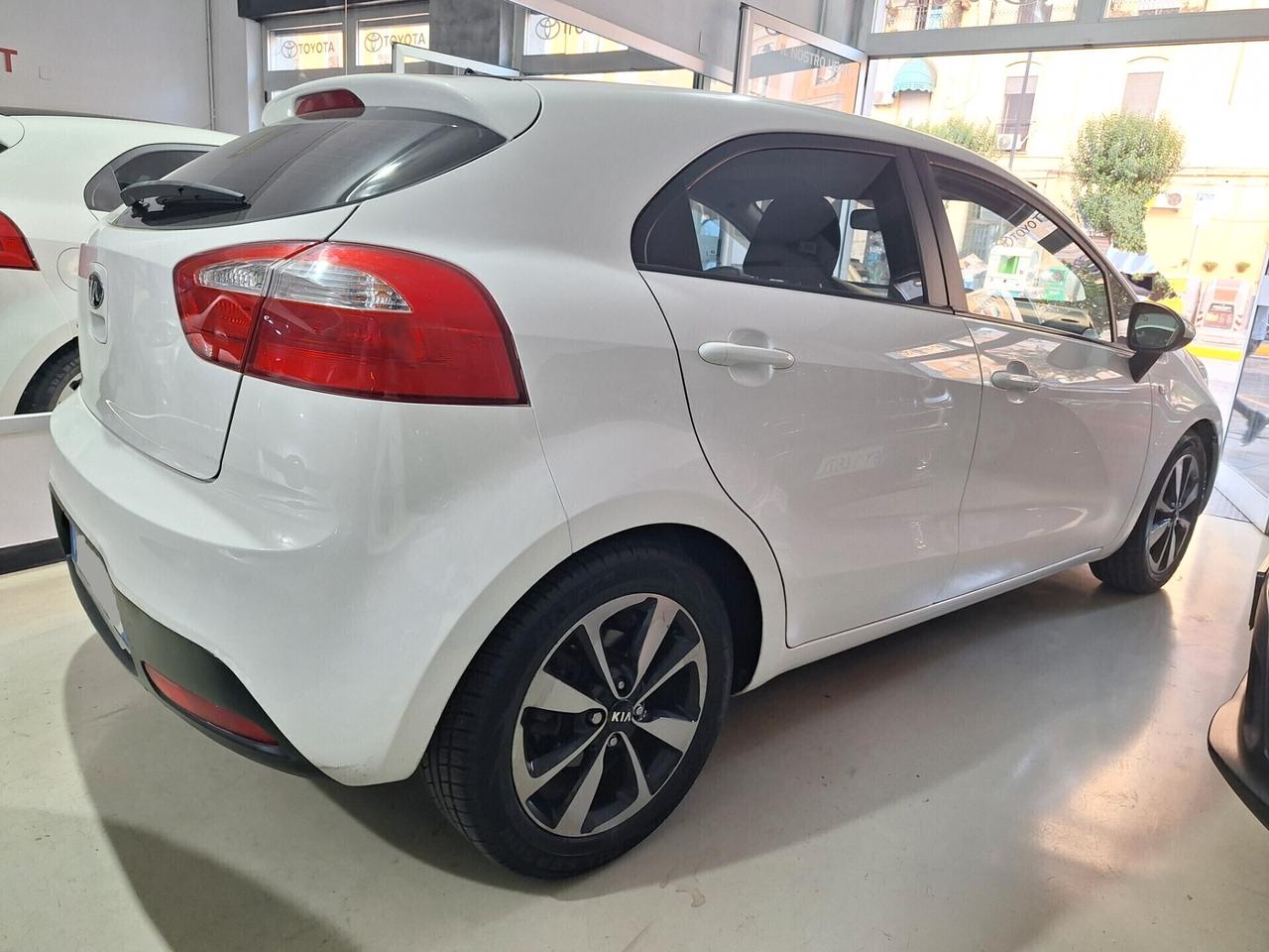 Kia Rio 1.2 GPL 82cv Full Optional 2013