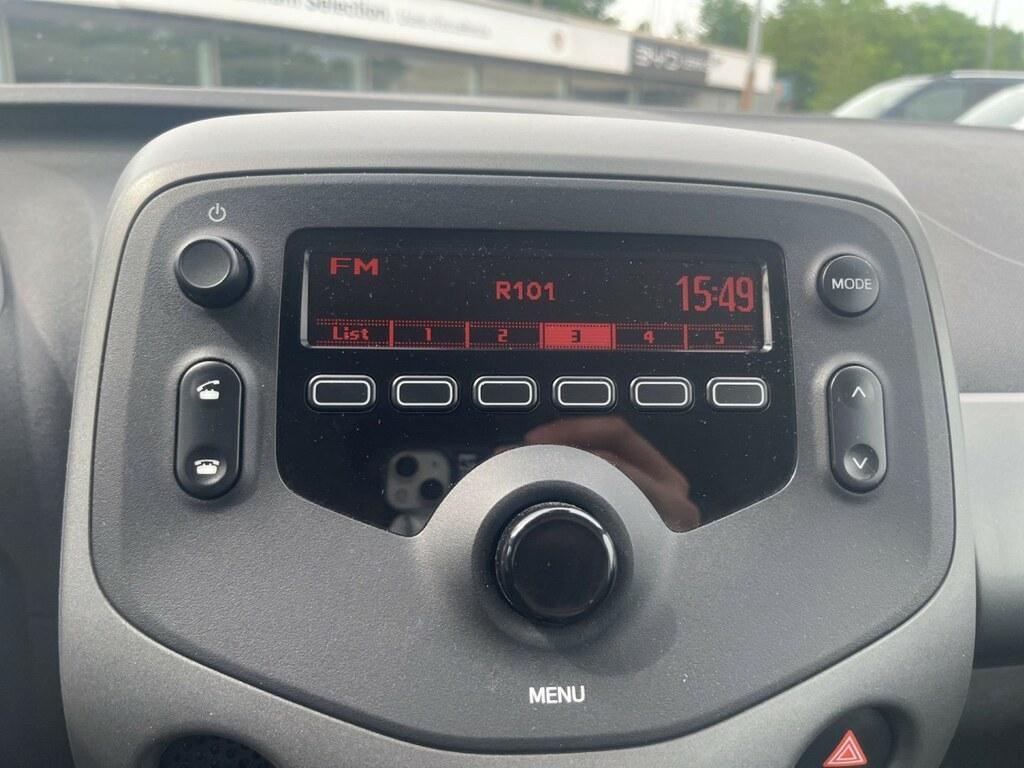 Toyota Aygo 5 Porte 1.0 VVT-i x-you