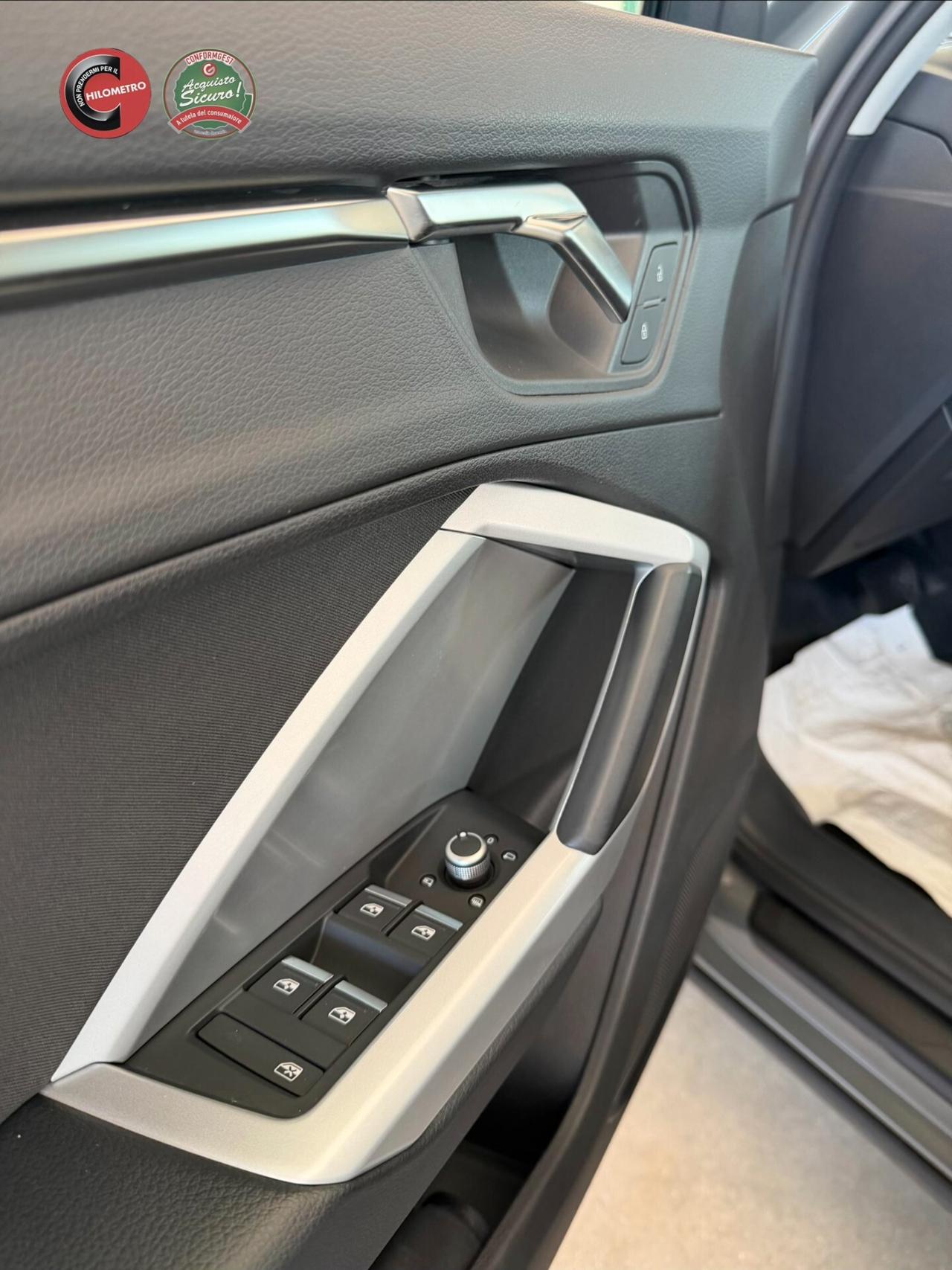 Audi Q3 35 TDI S tronic Business