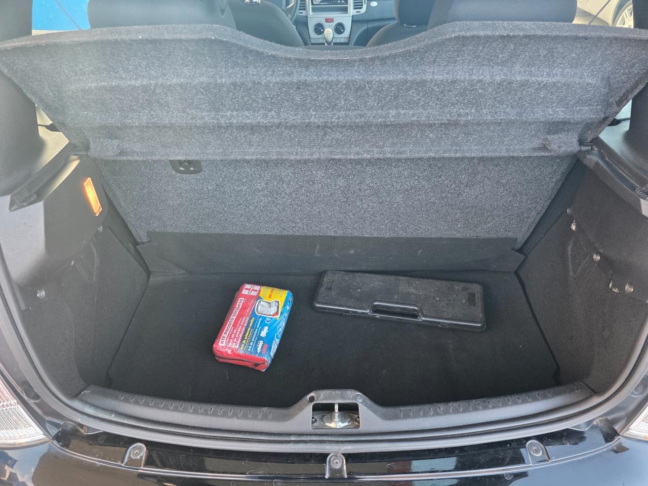 Lancia Ypsilon 1.2 Modamilano con 168.000km