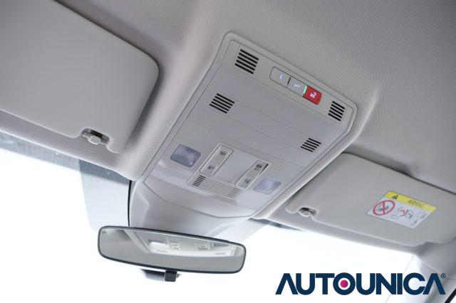 VOLKSWAGEN T-Cross 1.0 TSI 110 CV DSG STYLE NEOPATENTATI