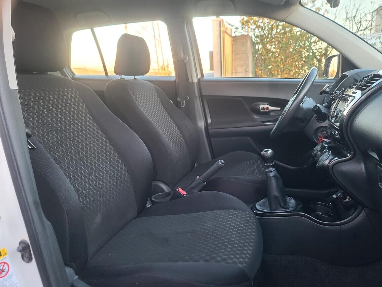 Toyota Urban Cruiser 1.4 D-4D Active 4x4