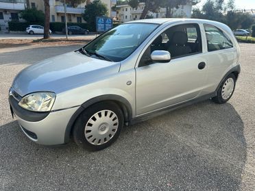 Opel Corsa 1000 benzina 2003 115.000km