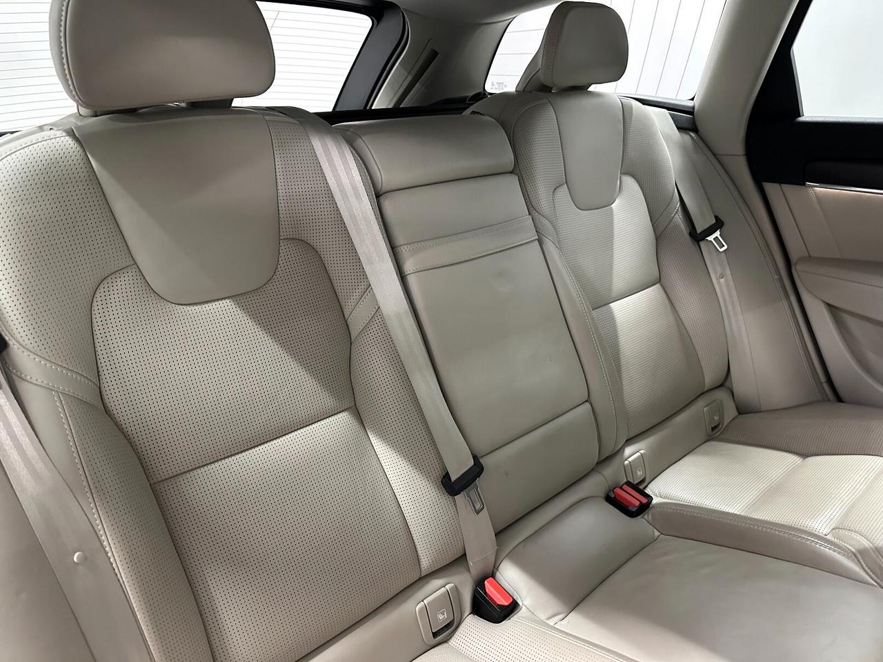 Volvo V90 Cross Country D4 AWD Geartronic Pro