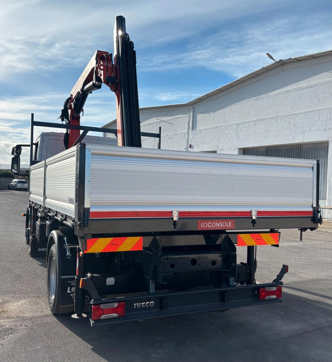 IVECO 140 E 18 - GRU PALFINGER