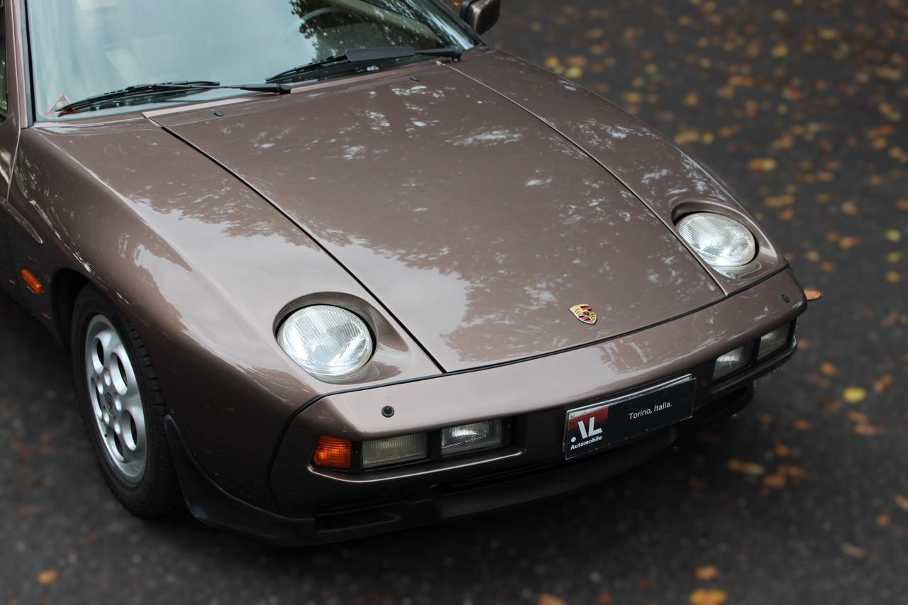 Porsche 928 S