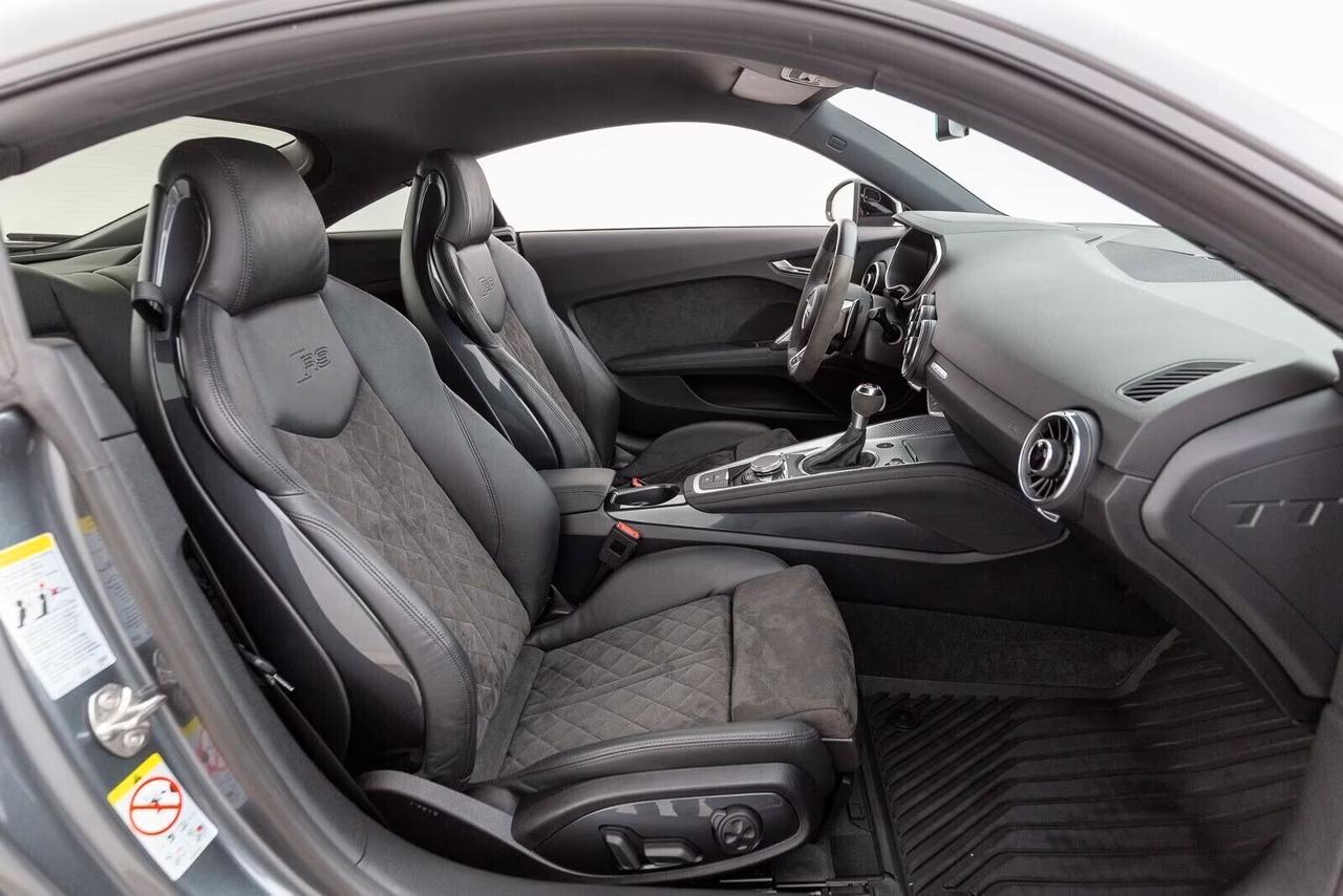 Audi TT RS Coupé 2.5 TFSI quattro S tronic virtiual pdc