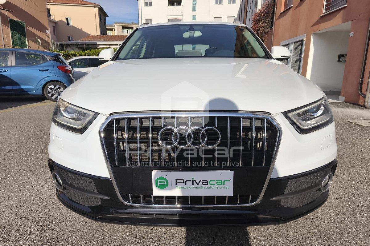 AUDI Q3 2.0 TDI quattro S tronic Business Plus