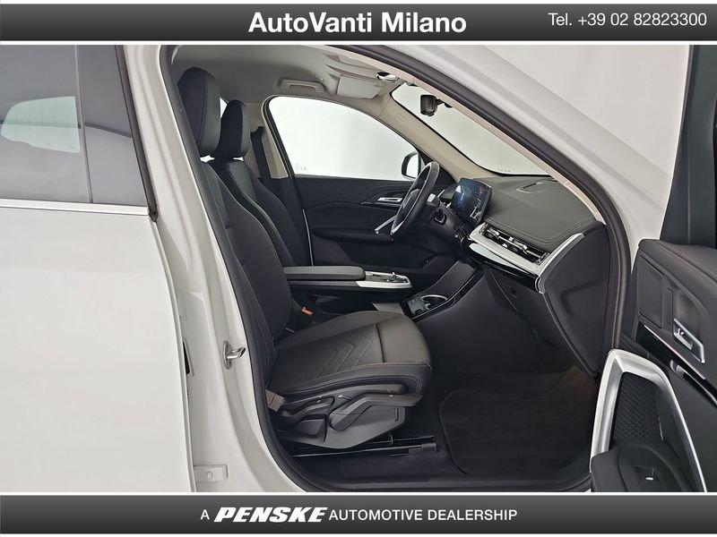 BMW iX1 eDrive 20 X-Line