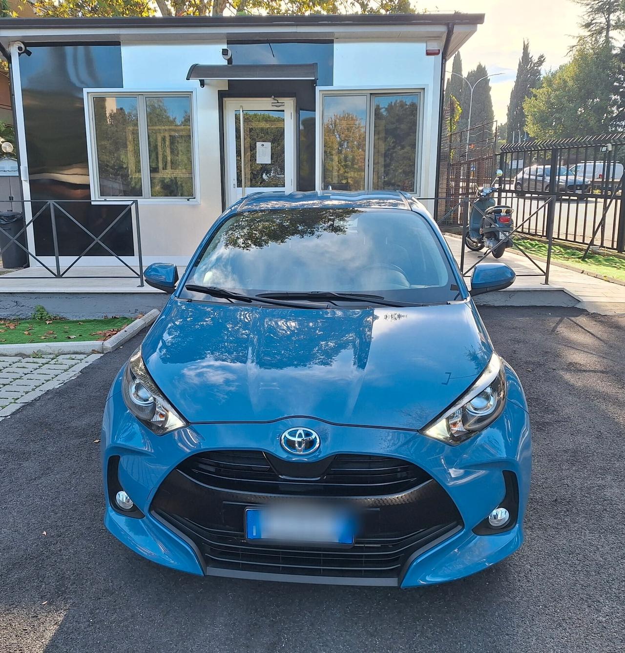 Toyota Yaris 1.5 Hybrid 5 porte Active Promo Prezzo Fin