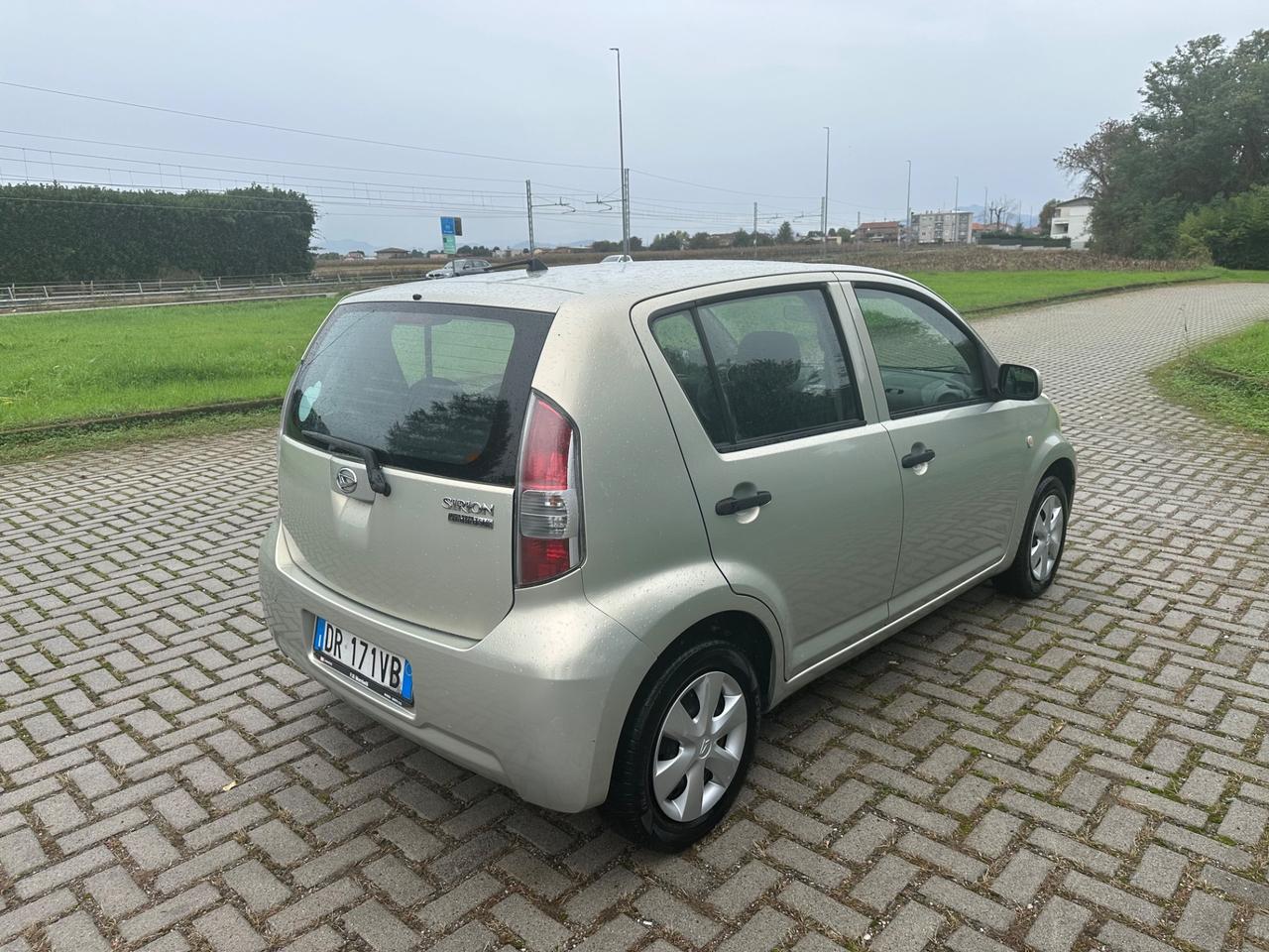 Daihatsu Sirion 1.0 Hiro Green Powered