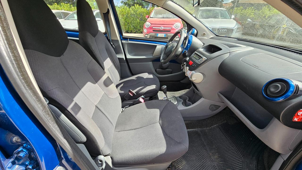 Toyota Aygo 1.0 12V VVT-i 5 porte Blue