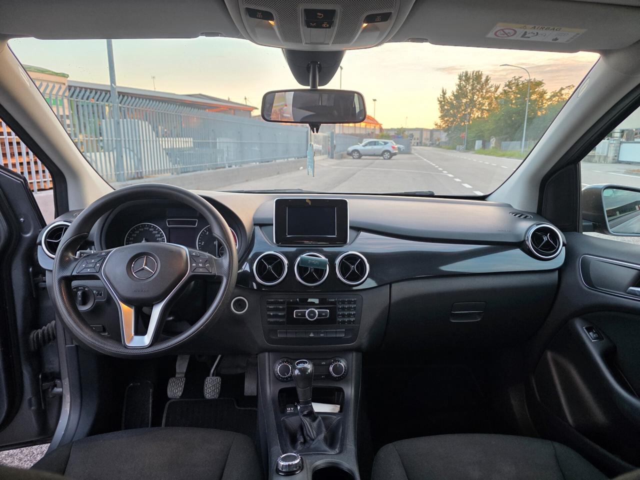 Mercedes-benz B 180 CDI Premium