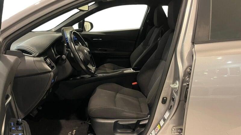 Toyota C-HR C-HR 1.2 Turbo CVT 4WD Active