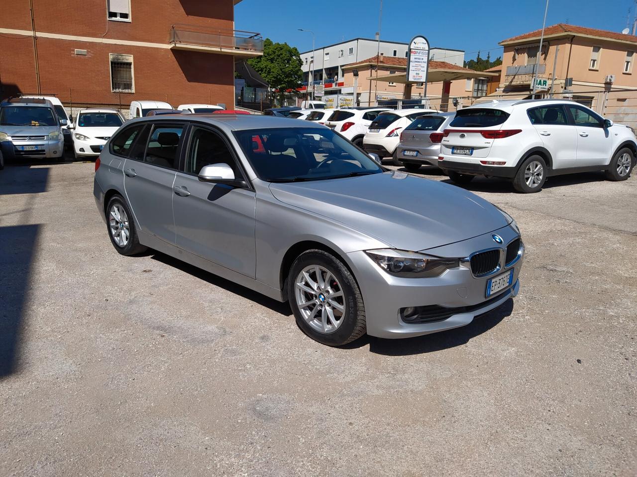 Bmw 316d Touring 115 cv Neopatentati