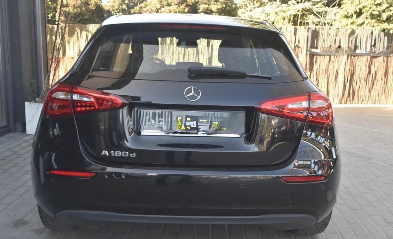 Mercedes-benz A 180 d Automatic Business Extra