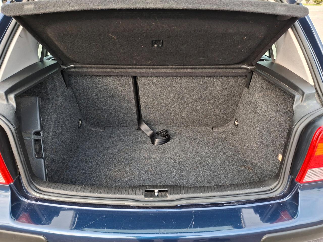 Volkswagen Golf 1.4 BENZINA-SOLO 81mila KM.