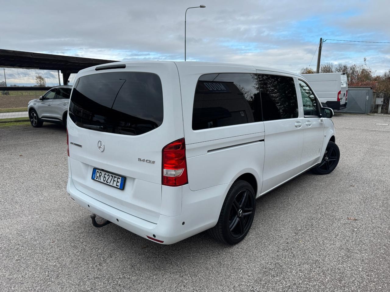 Mercedes-Benz Vito Tourer 136 CV 9 Posti - Gancio Traino IVA INCLUSA