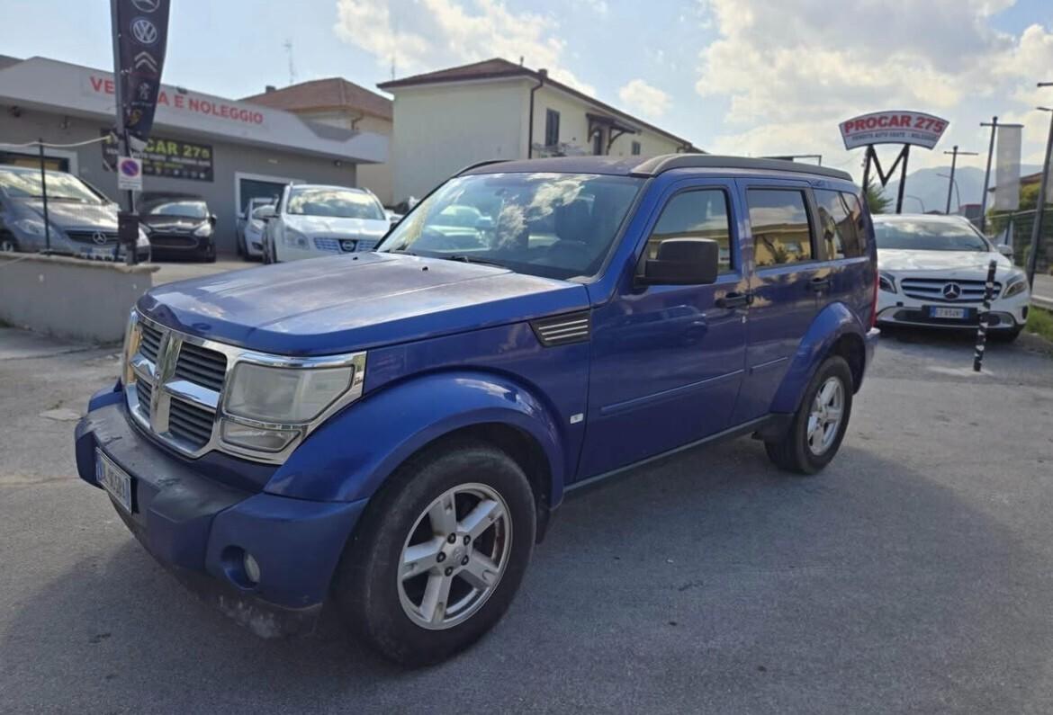 Dodge Nitro 2.8 CRD DPF R/T 4WD PELLE